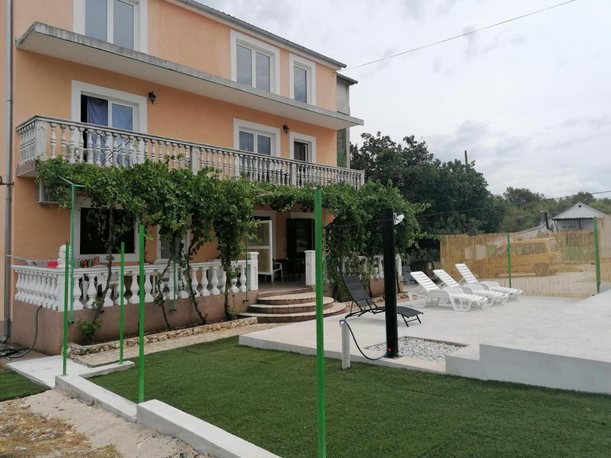 Apartman Bruna Sibenik Ngoại thất bức ảnh